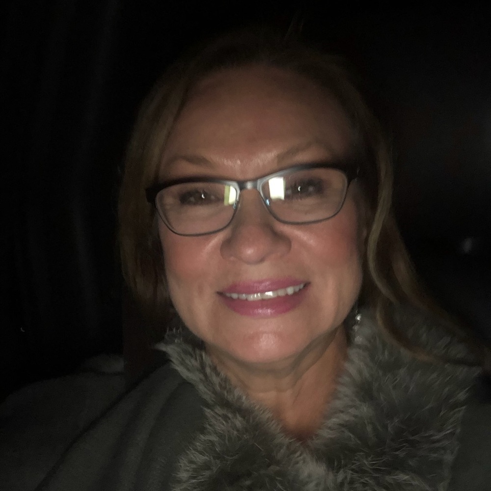 Meet your Posher, Connie